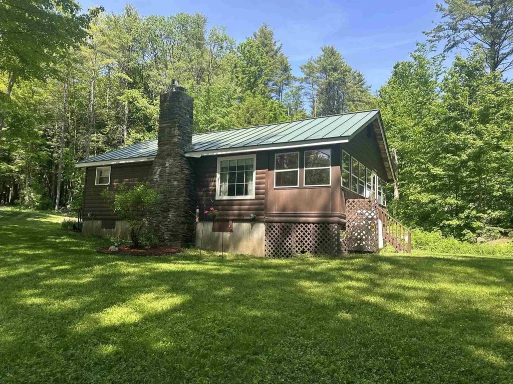 22 Hammond Hill Road West Windsor VT 05089