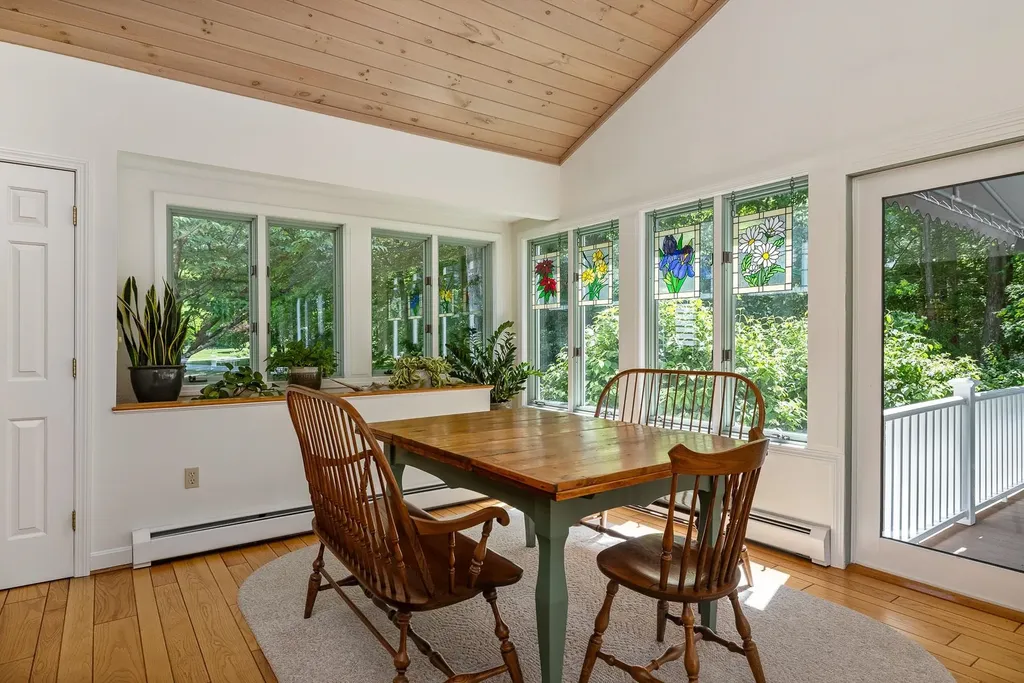 27 Rock Orchard Lane Rye NH 03870