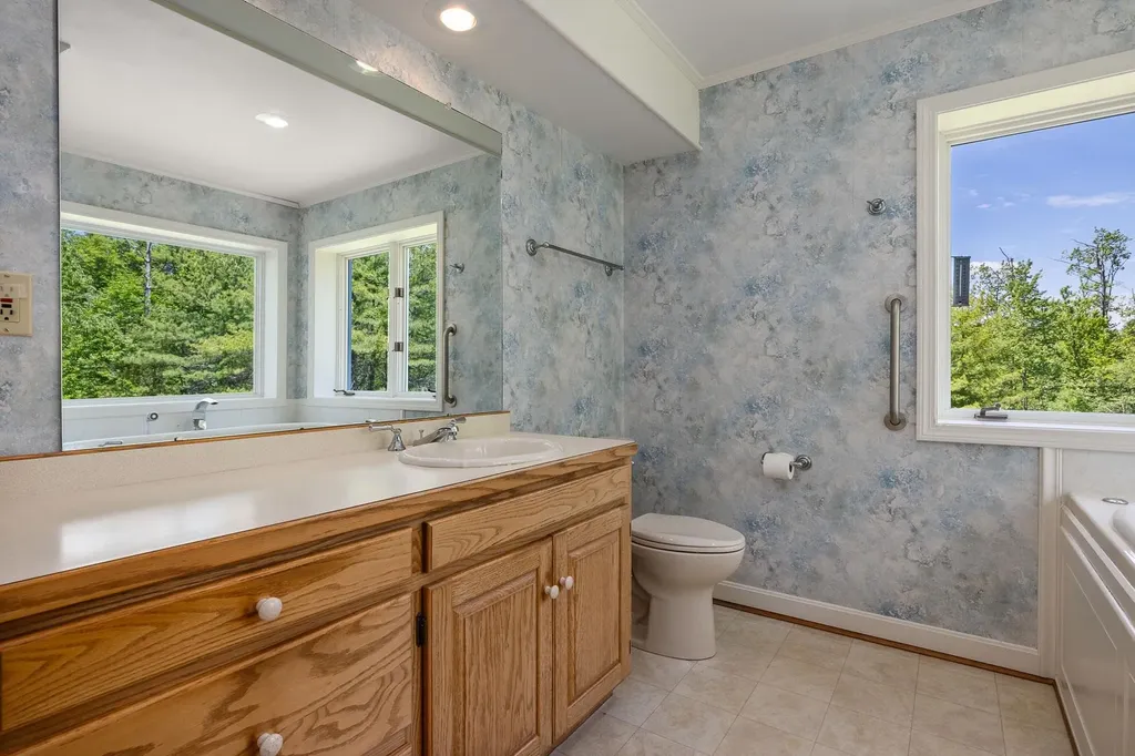 27 Rock Orchard Lane Rye NH 03870
