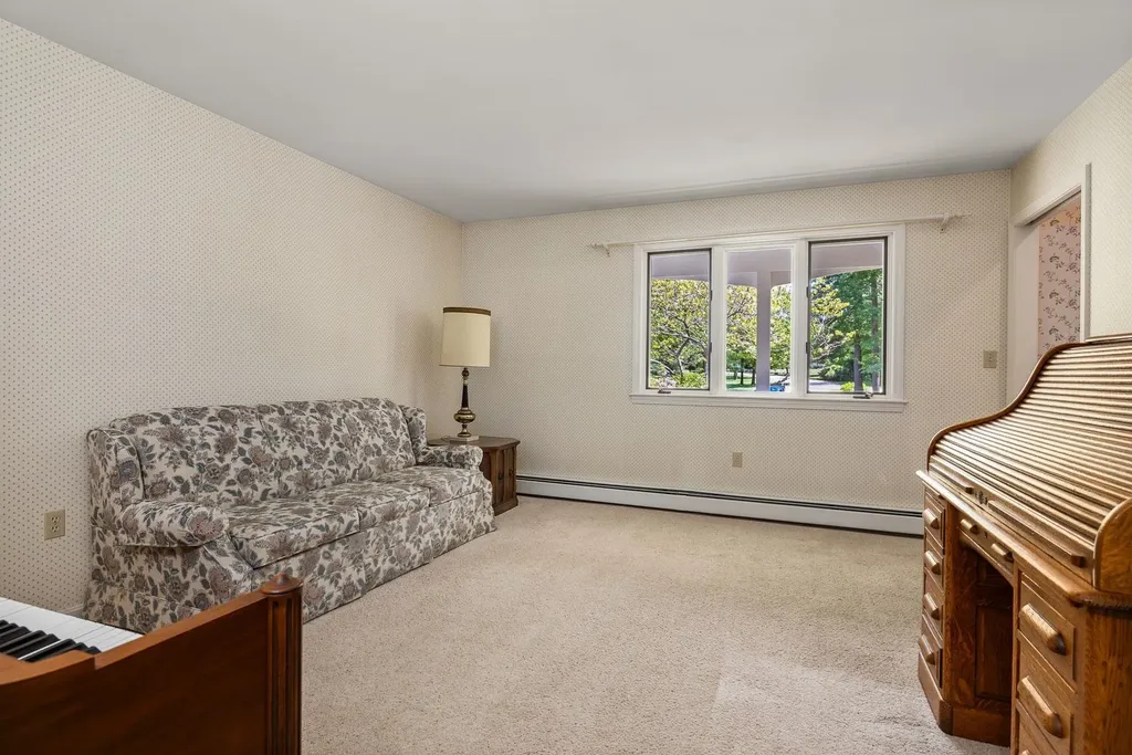 27 Rock Orchard Lane Rye NH 03870