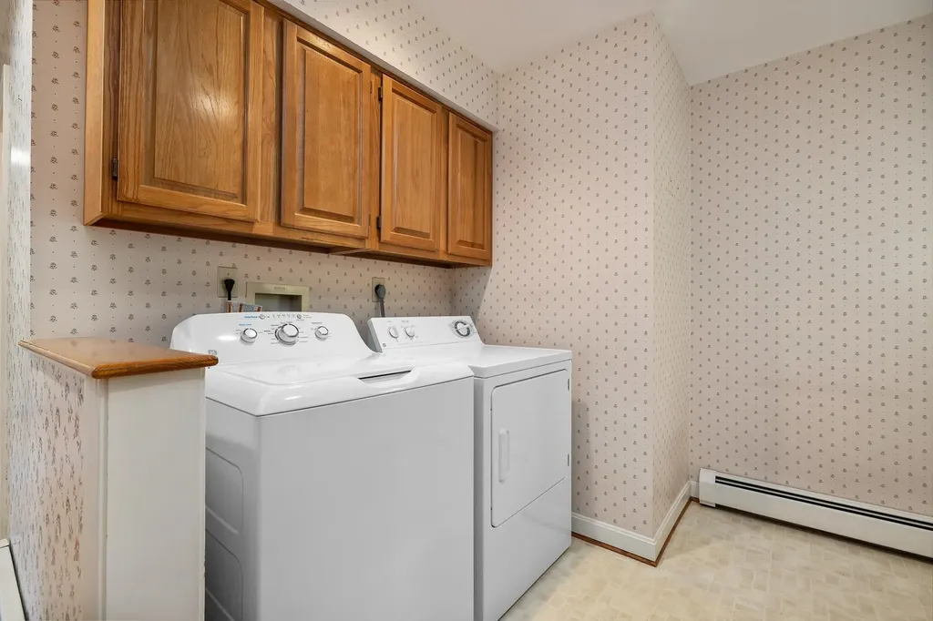 27 Rock Orchard Lane Rye NH 03870