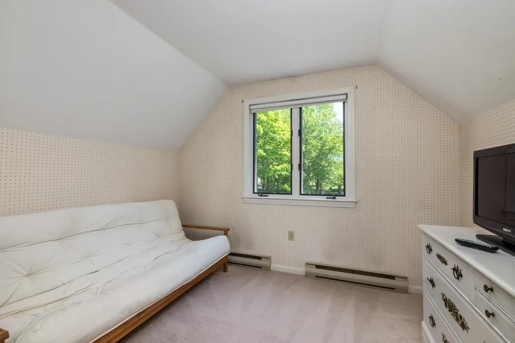 27 Rock Orchard Lane Rye NH 03870