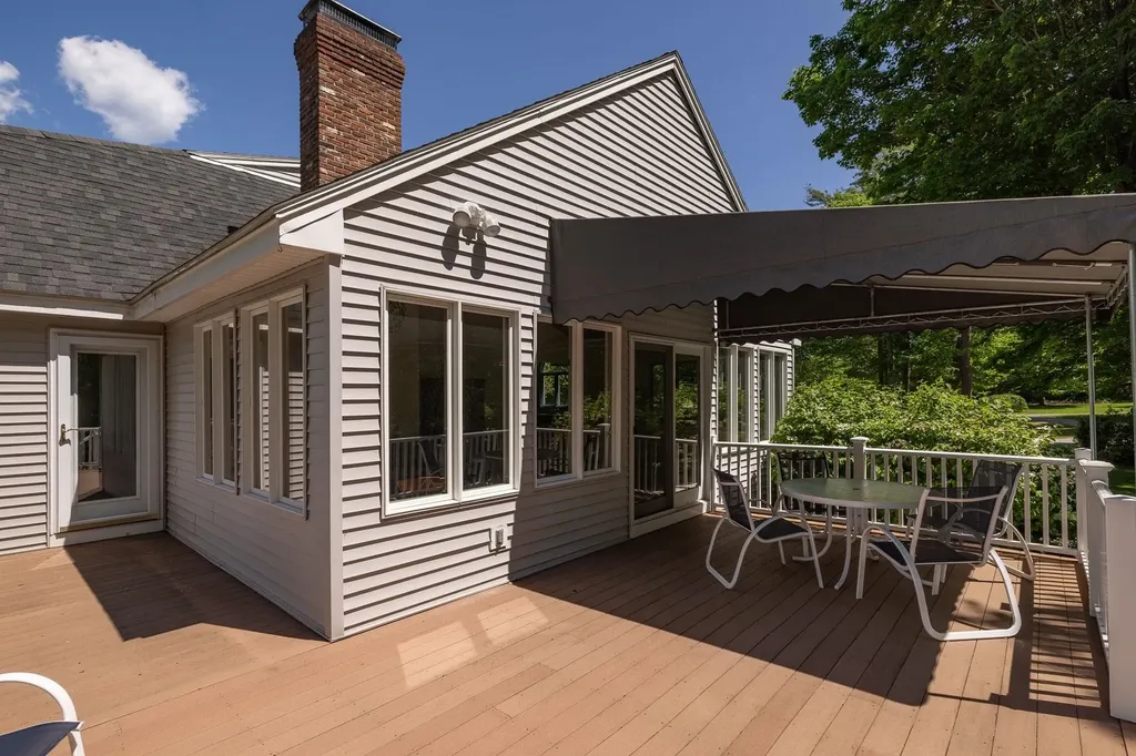 27 Rock Orchard Lane Rye NH 03870