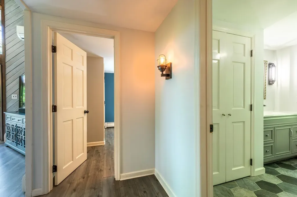 293 Mcnamara Road Dorset VT 05251