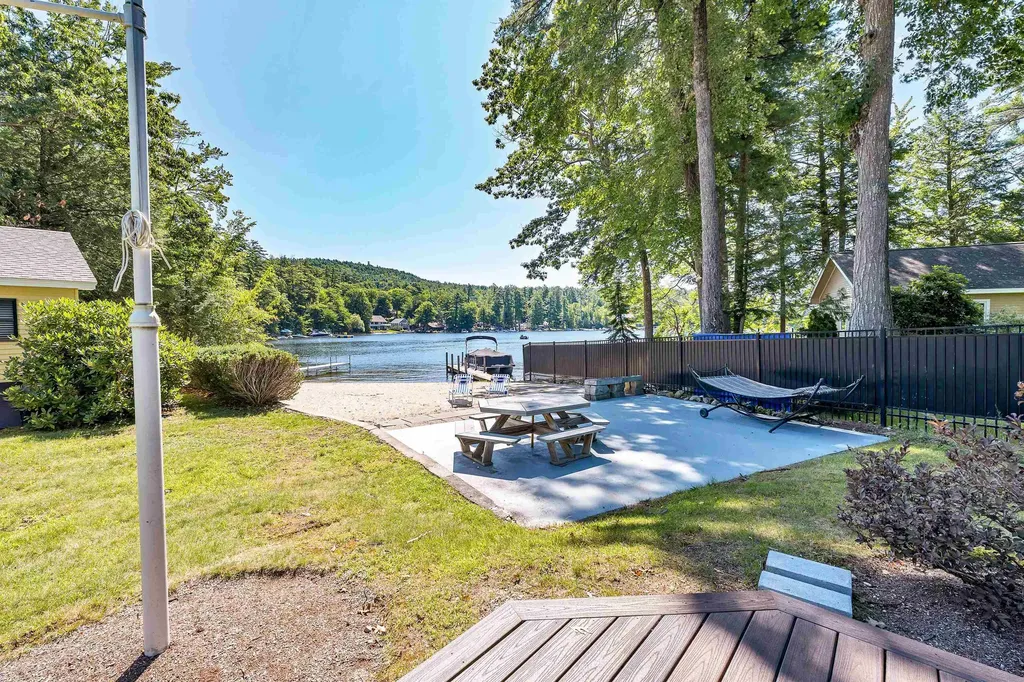 11 Virginia Court Alton NH 03810