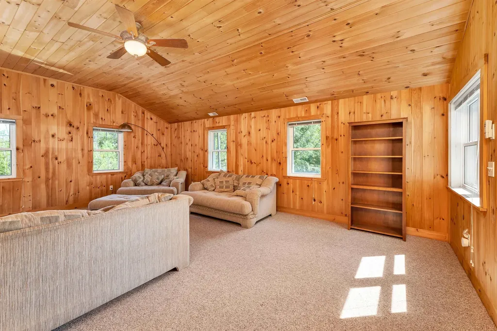 11 Virginia Court Alton NH 03810