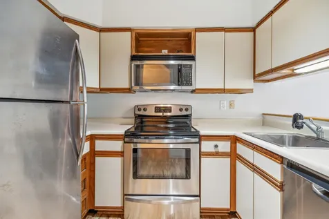 169 Woodhaven Drive Hartford VT 05001