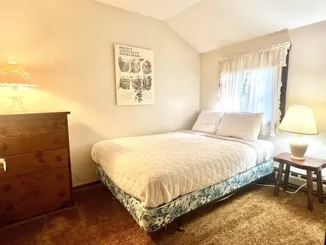 534 Sherwood Forest Road Londonderry VT 05148