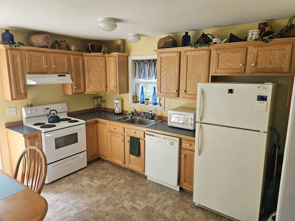 446 Bradley Hill Road Benton NH 03785