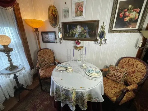 8 Pleasant Street Plymouth NH 03264