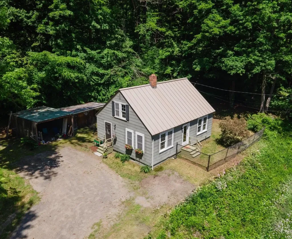 297 Cold River Road Walpole NH 03608