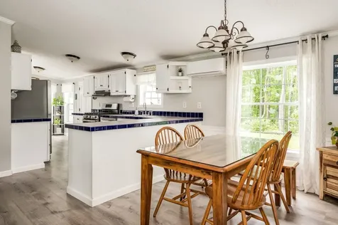 1453 Upper City Road Pittsfield NH 03263
