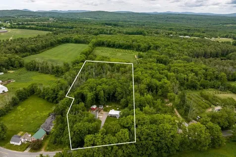 1453 Upper City Road Pittsfield NH 03263