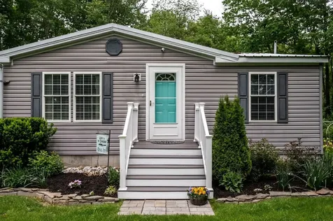 1453 Upper City Road Pittsfield NH 03263