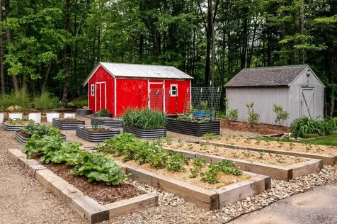 1453 Upper City Road Pittsfield NH 03263