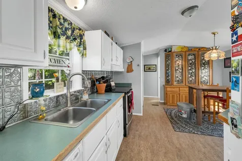 36 Christopher Lane Fremont NH 03044