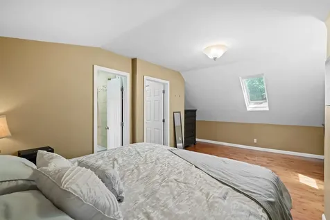 13 E Glenwood Street Nashua NH 03060