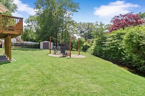 13 E Glenwood Street Nashua NH 03060