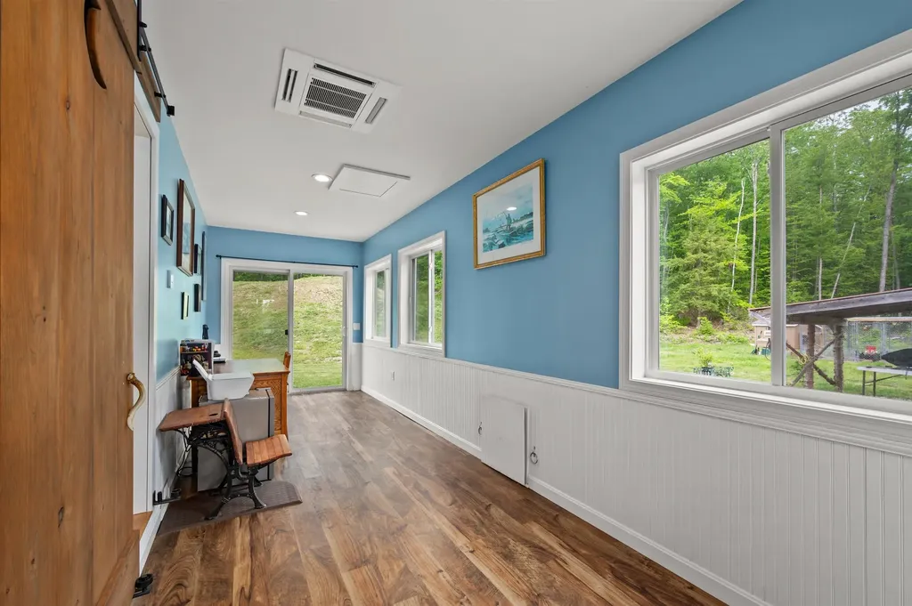 491 Pond Circle Haverhill NH 03774