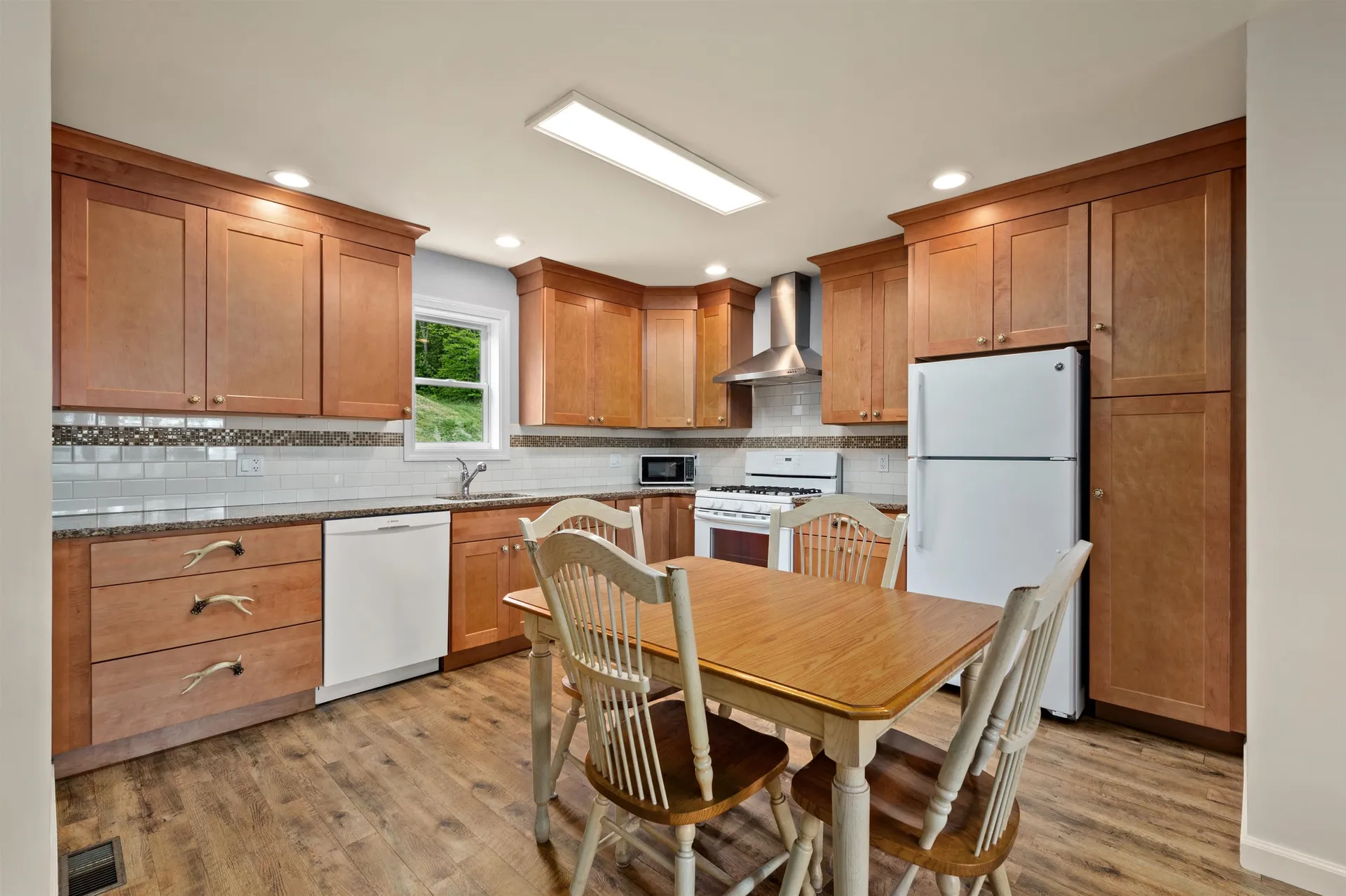 491 Pond Circle Haverhill NH 03774
