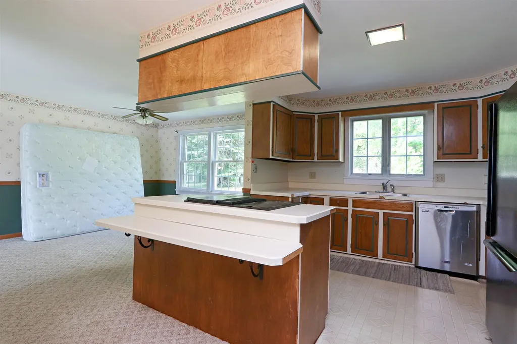 95 Starboard Drive Groton VT 05046