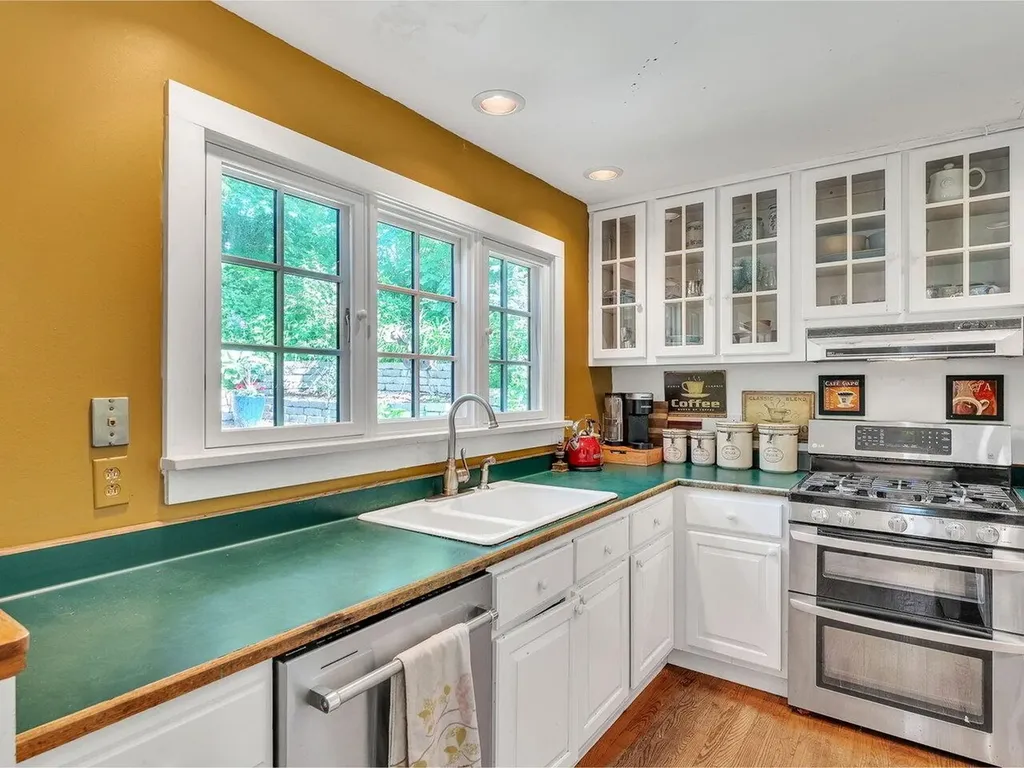 38 Harrington Terrace Burlington VT 05401