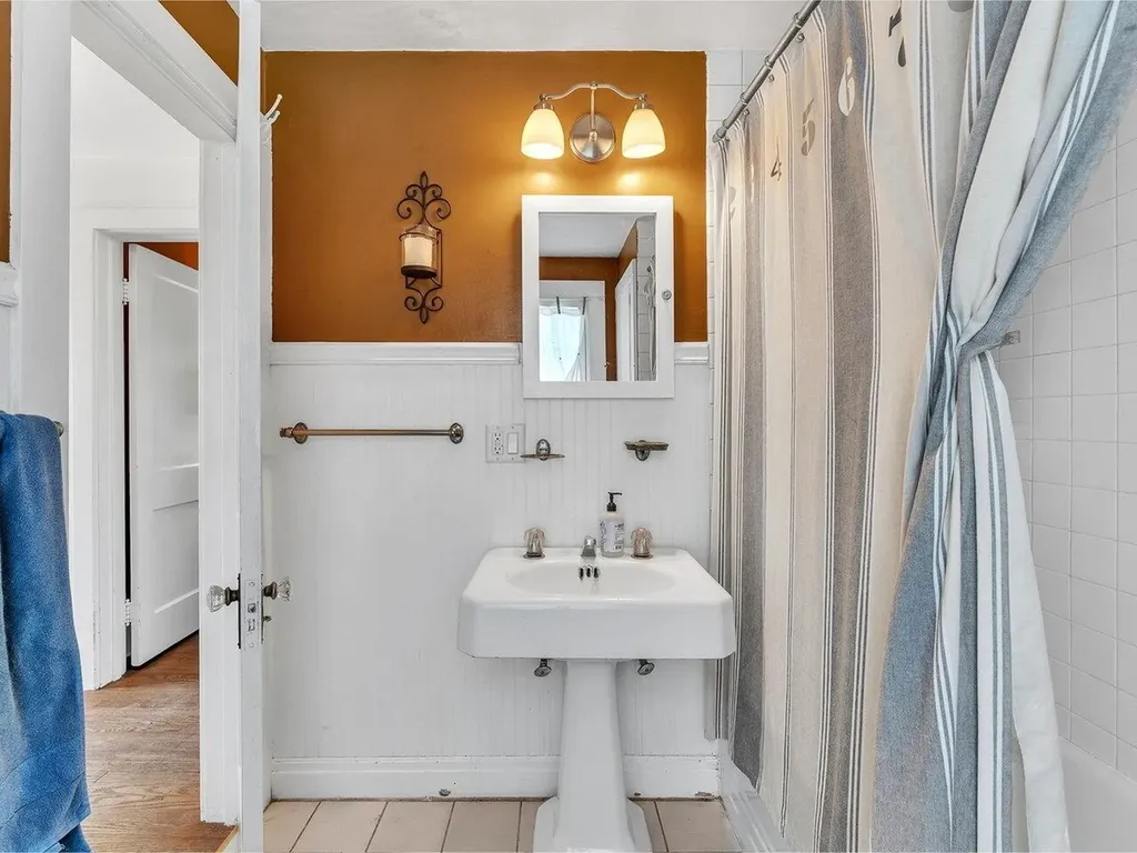 38 Harrington Terrace Burlington VT 05401