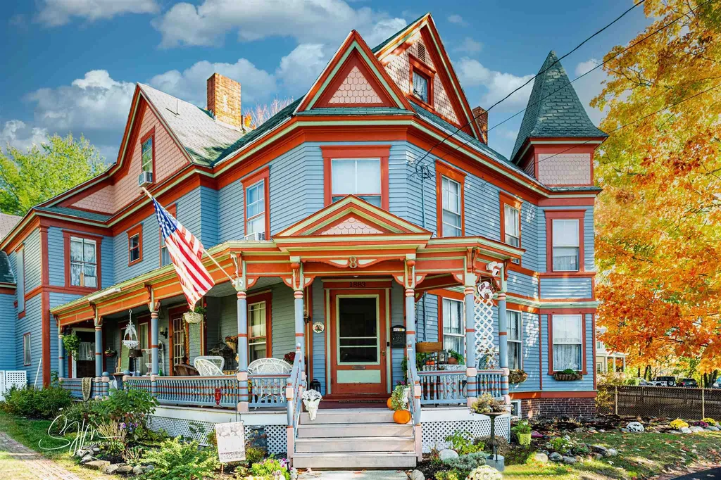 8 Pleasant Street Plymouth NH 03264