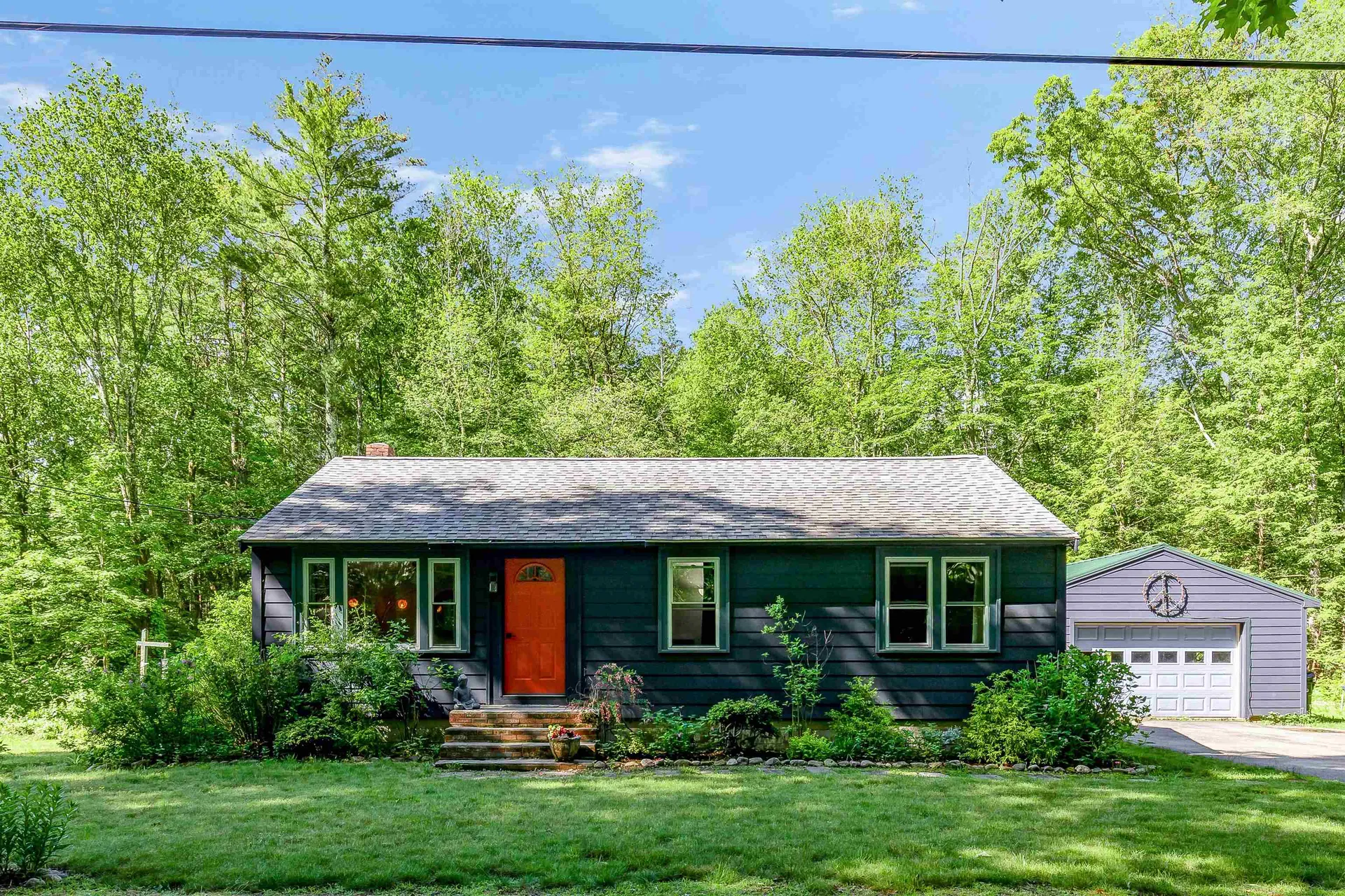 48 Cottage Road Kensington NH 03833