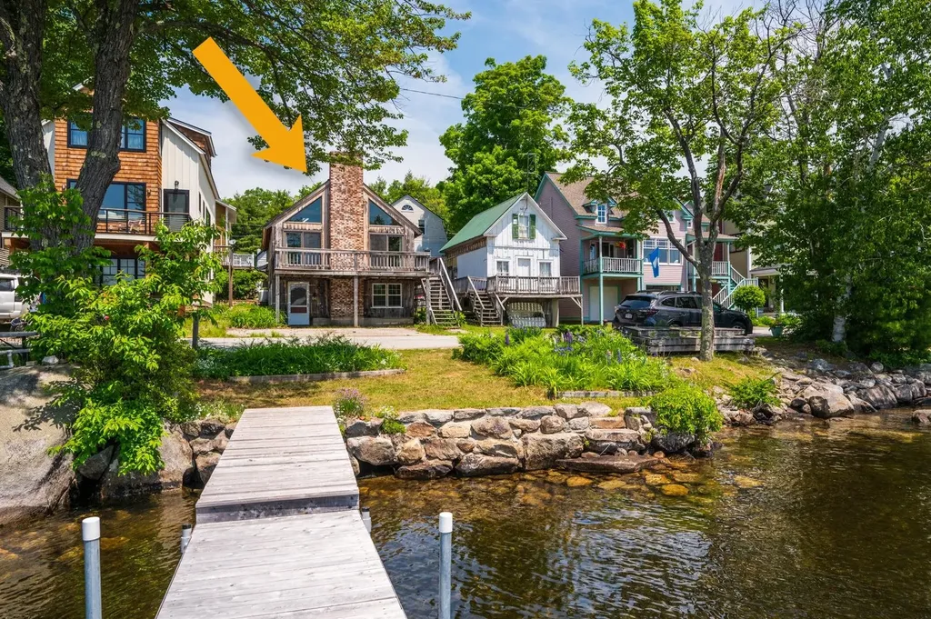 54 Lake Avenue Newbury NH 03255
