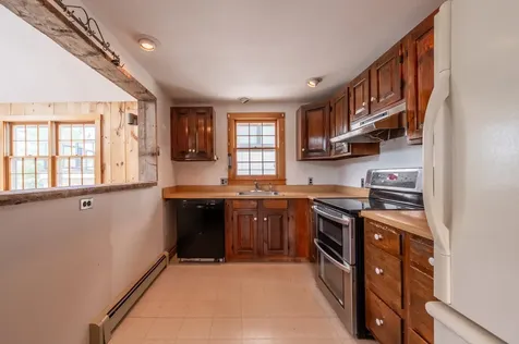 54 Lake Avenue Newbury NH 03255