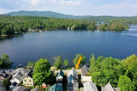 54 Lake Avenue Newbury NH 03255
