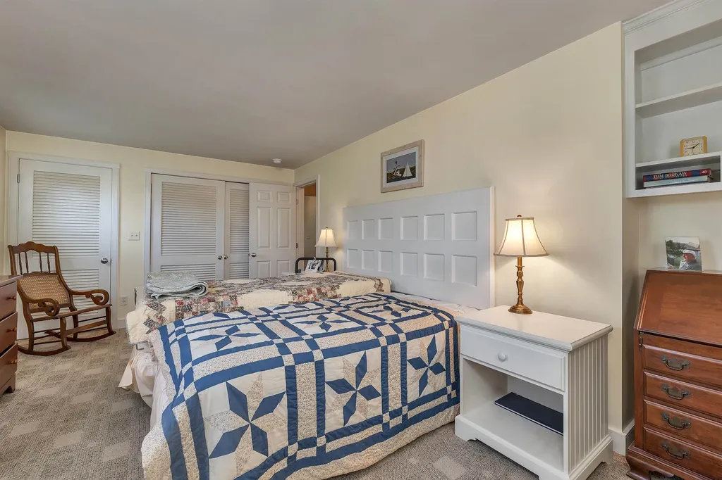 1301 Old North Main Street Laconia NH 03246