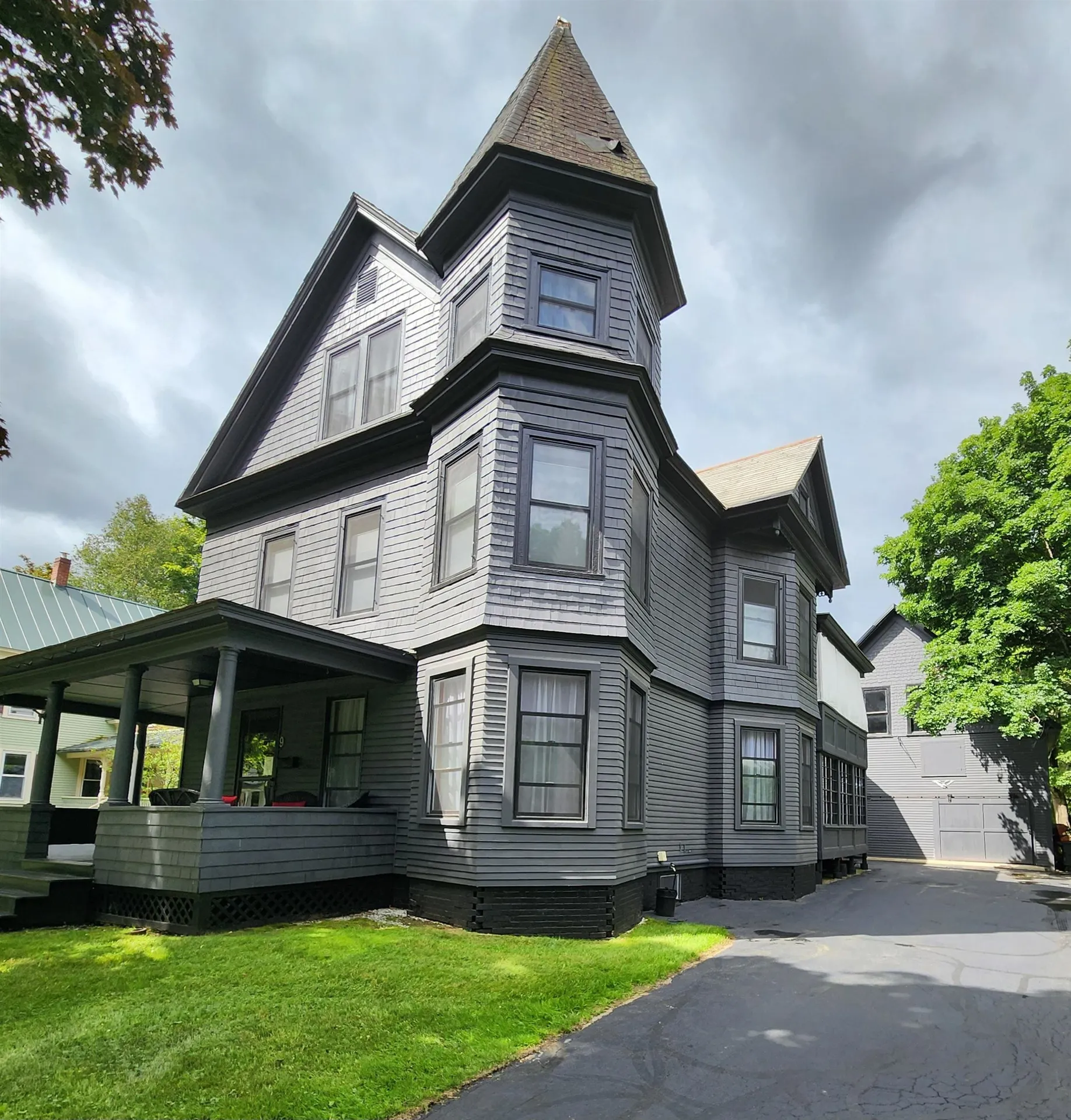 9 Burnside Street Lancaster NH 03584