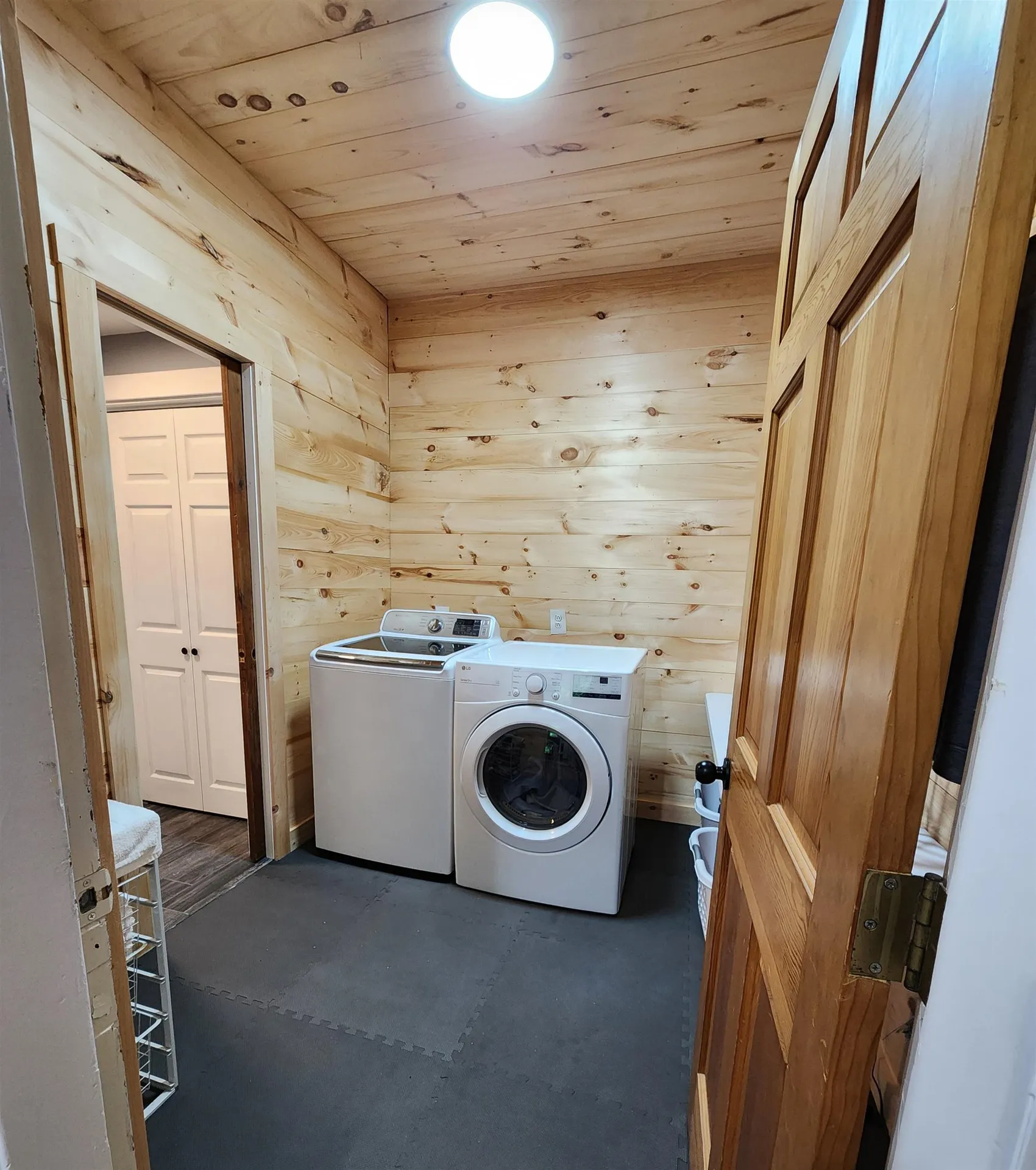 9 Burnside Street Lancaster NH 03584