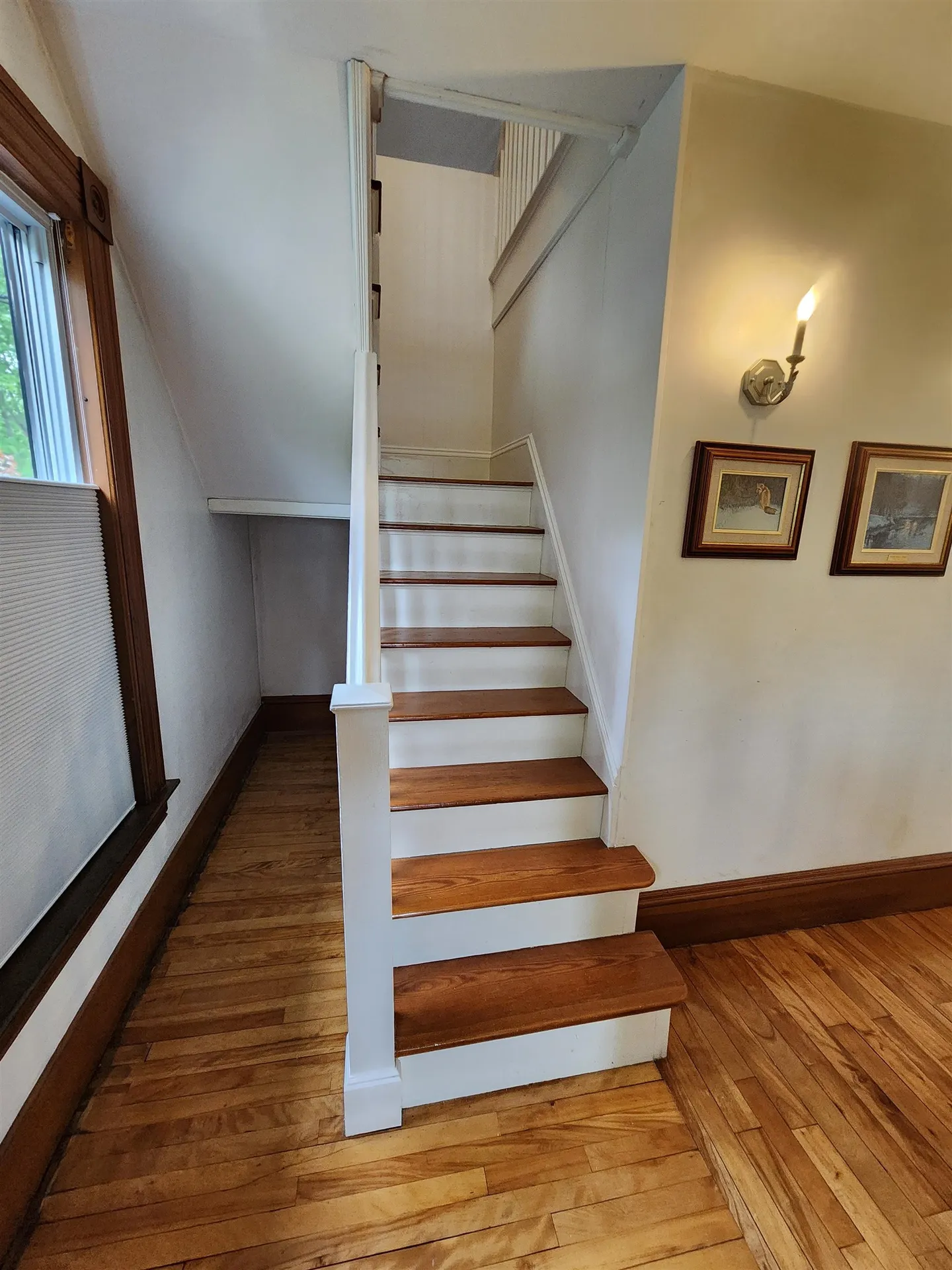 9 Burnside Street Lancaster NH 03584