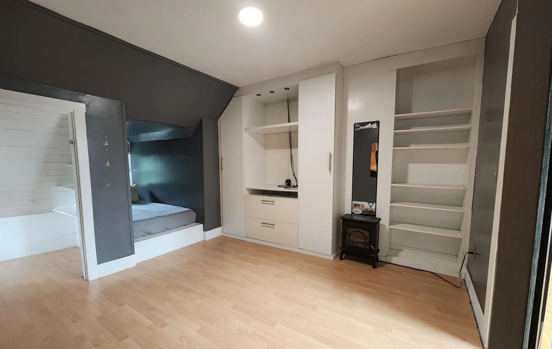 9 Burnside Street Lancaster NH 03584