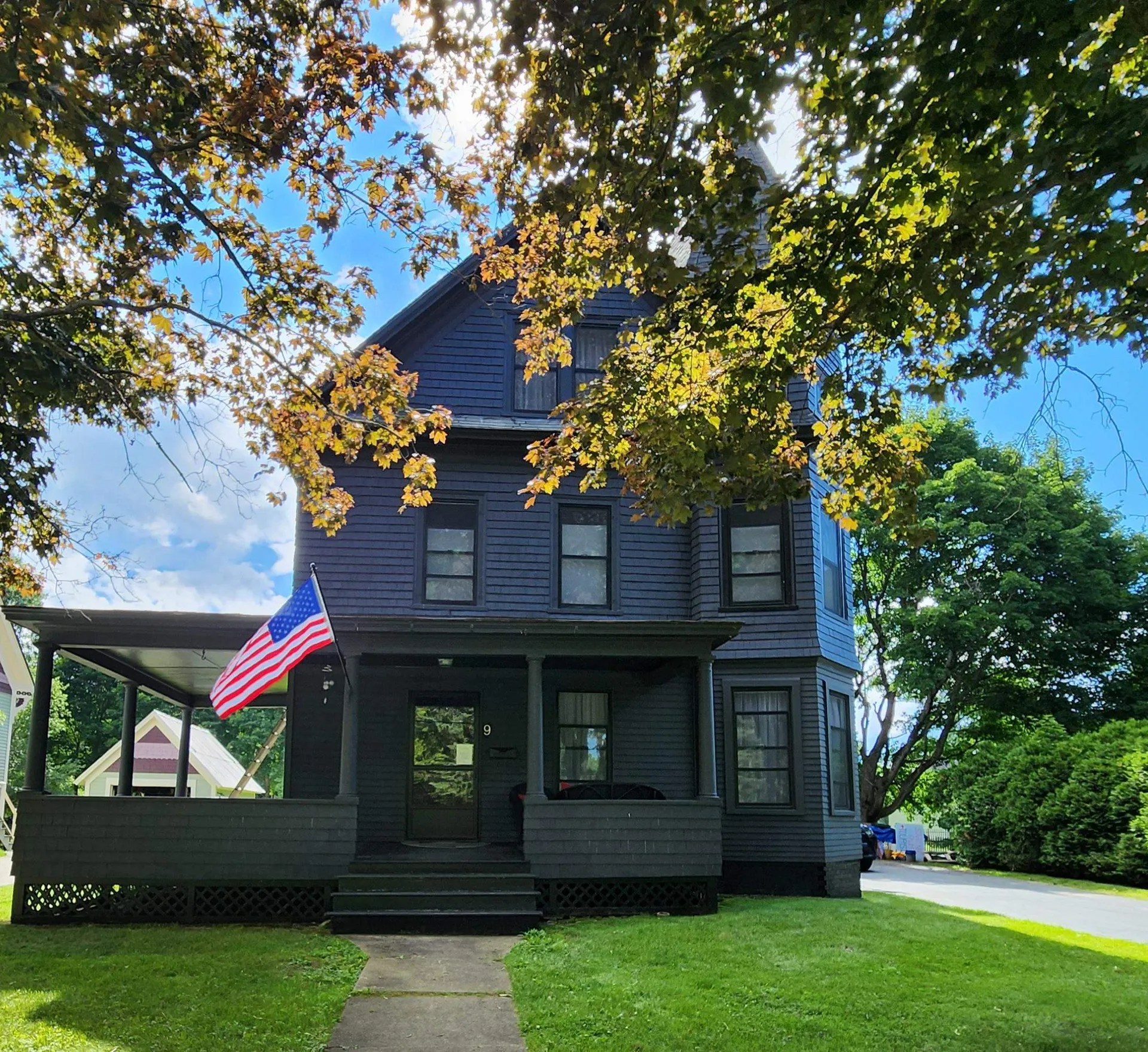 9 Burnside Street Lancaster NH 03584