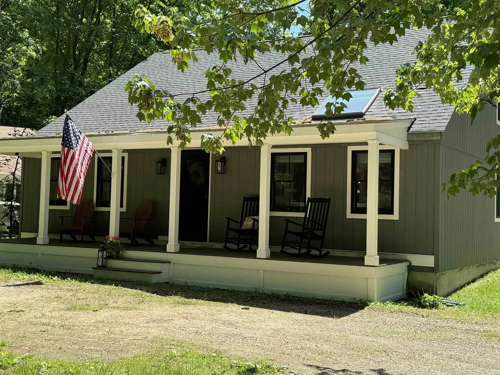 12 Captain Lovewell Lane Ossipee NH 03814
