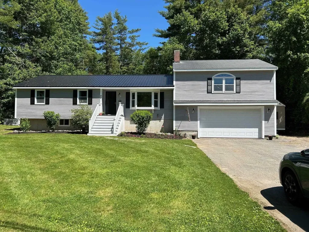 44 Walnut Hill Road Derry NH 03038