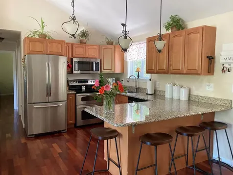 44 Walnut Hill Road Derry NH 03038
