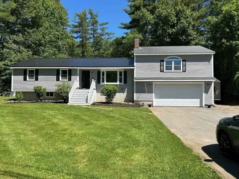 44 Walnut Hill Road Derry NH 03038