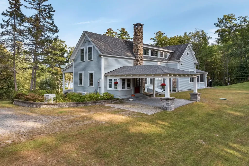 187 Bailey Road Effingham NH 03882