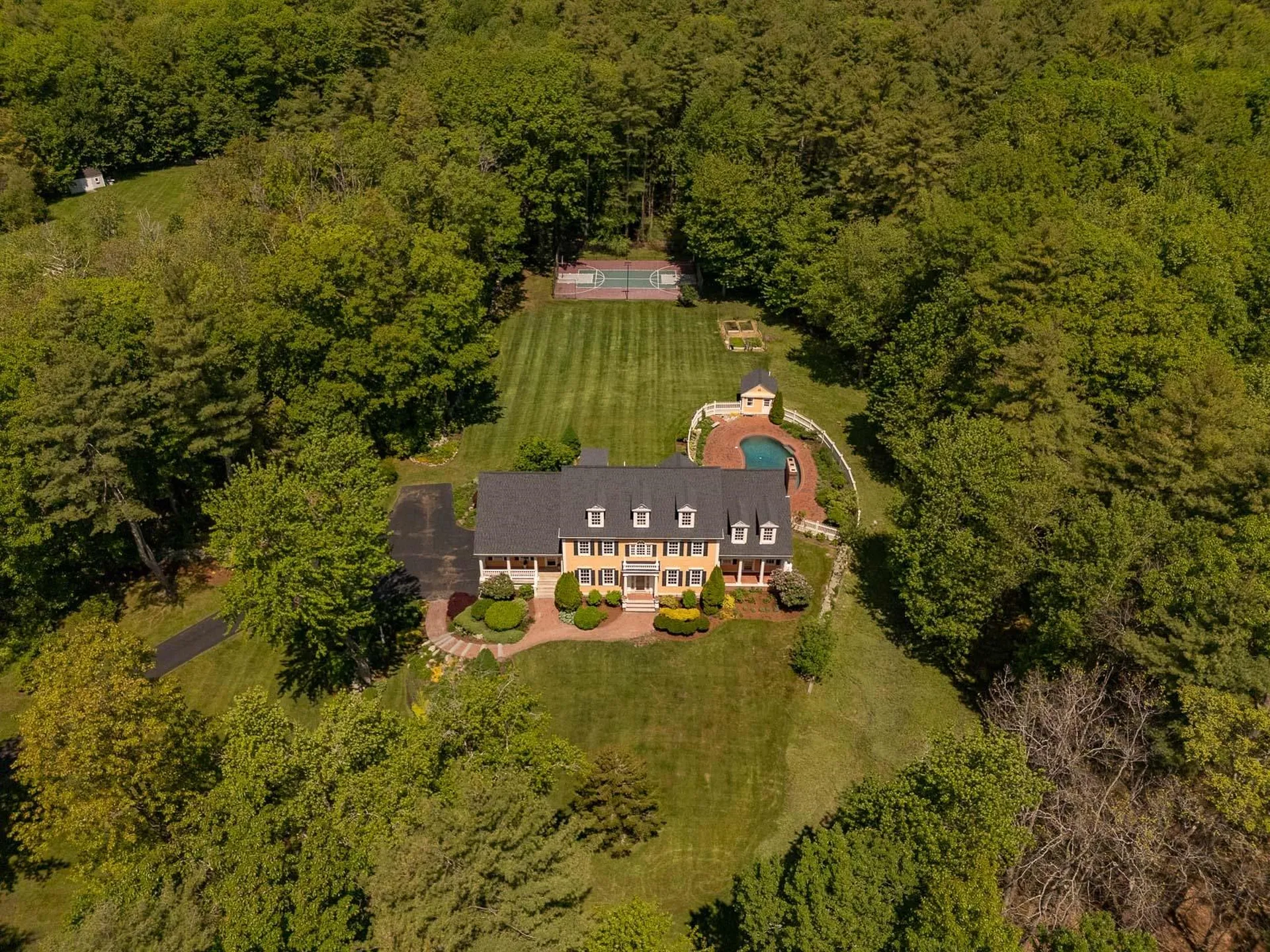 229 Wallis Road Rye NH 03870
