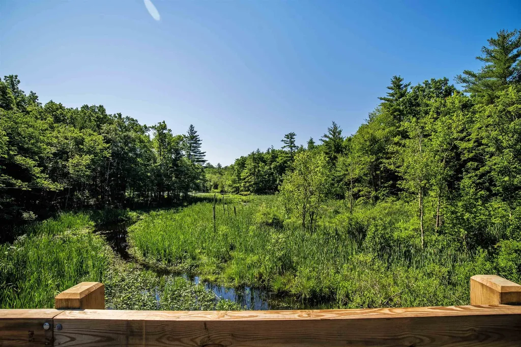 17 Trails Edge Road Windham NH 03087