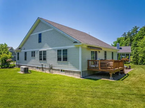 17 Sierra Hill Drive Dover NH 03820