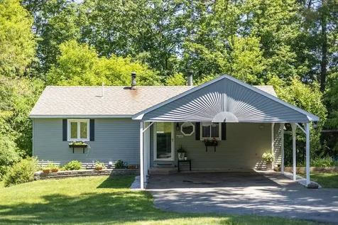 59 Knollcrest Road Goffstown NH 03045