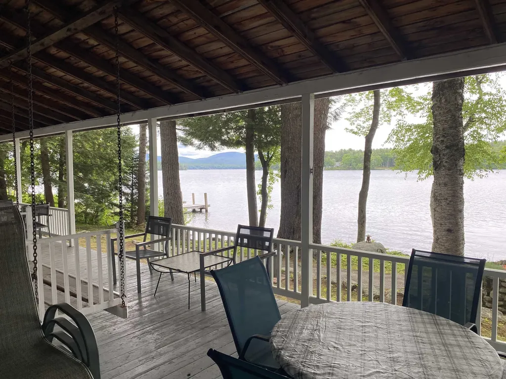 95 Mandalay Road Wolfeboro NH 03894