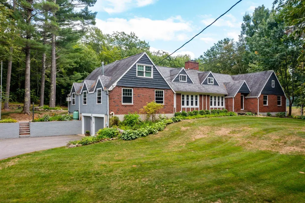 1 Canaan Road Tuftonboro NH 03816