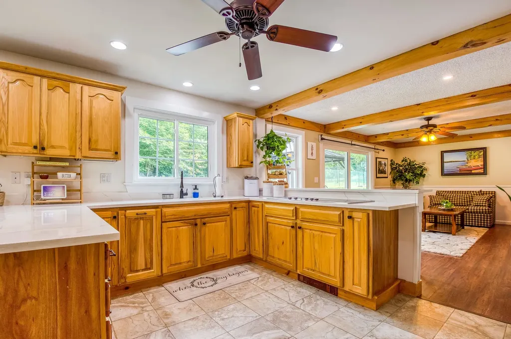 1 Canaan Road Tuftonboro NH 03816